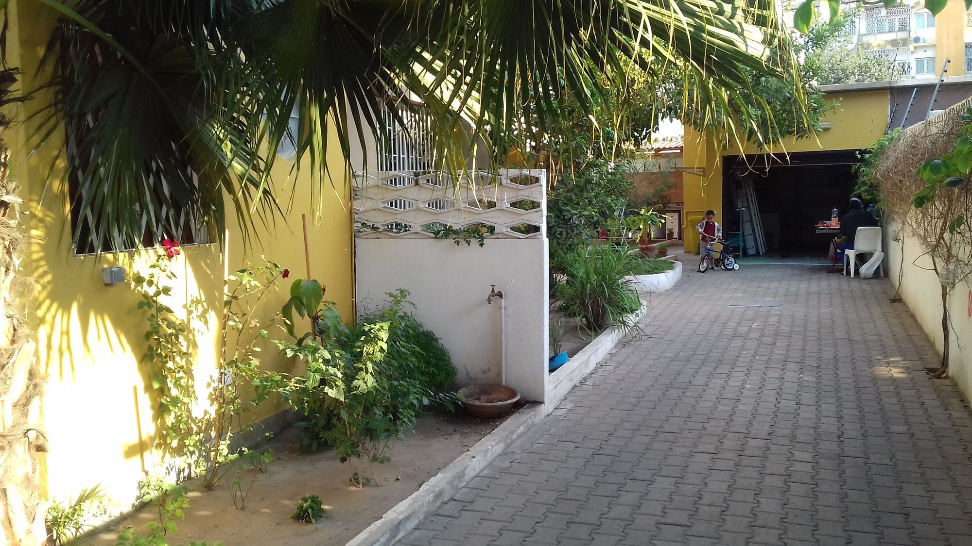 Marien Ngouabi Serviced T0 Chalet Maputo Buitenkant foto